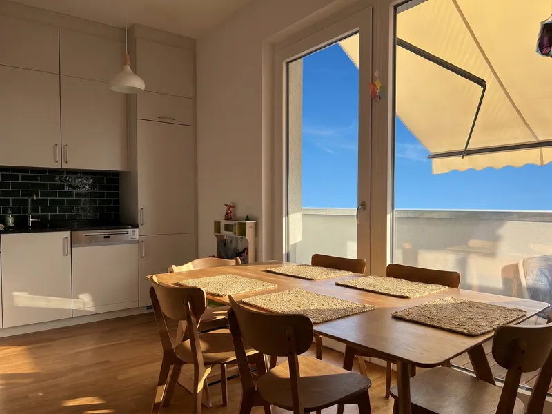 Traumhafte Dachgeschosswohnung mit Panoramablick — photo 1